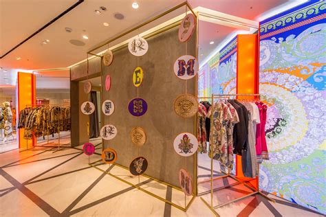 versace pop up|Find your nearest Versace Boutique .